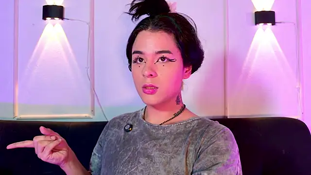 Angel-umbra online show from 04-10-26, 08:02