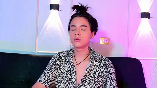 Angel-umbra online show from 04-16-26, 01:23