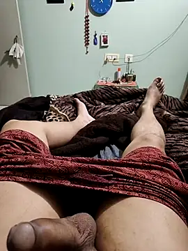 Snapshot of hunterr1593 chatting on 02-25-26, 05:22 hunterr1593 online show from 02-25-26, 05:22