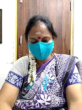 Queen-Neha online show from 04-10-26, 02:33