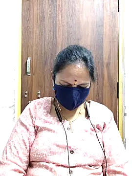 Queen-Neha online show from 04-20-26, 02:31