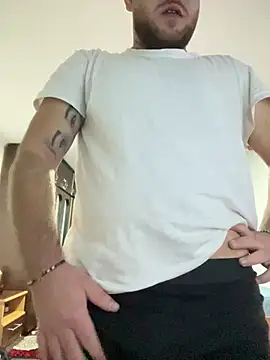 Andreiandu23 online show from 01-17-26, 08:12