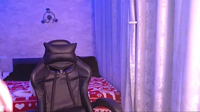 Snapshot of _Honey_sunset_ chatting on 12-22-25, 07:44 Honey sunset online show from 12-22-25, 07:44