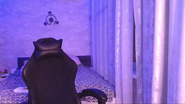 Snapshot of _Honey_sunset_ chatting on 02-19-26, 06:15 Honey sunset online show from 02-19-26, 06:15