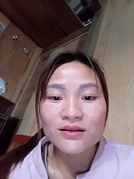 Lee-Thee online show from 11-17-25, 09:26