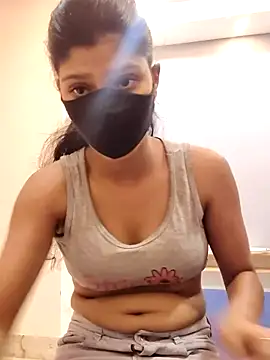 Snapshot of Minakshi-Gi chatting on 11-20-25, 07:30 Minakshi-Gi online show from 11-20-25, 07:30