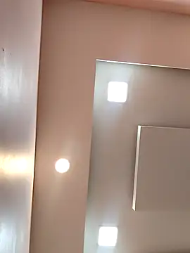 Snapshot of Minakshi-Gi chatting on 11-26-25, 08:15 Minakshi-Gi online show from 11-26-25, 08:15