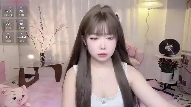 Snapshot of lucky-188 chatting on 11-25-25, 11:21 lucky-188 online show from 11-25-25, 11:21