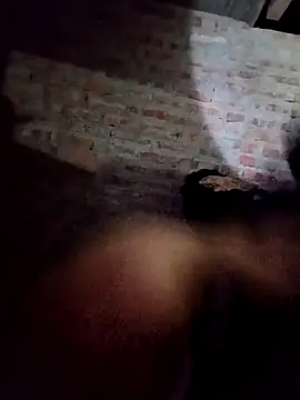 Snapshot of meomeo-00 chatting on 12-21-25, 03:19 meomeo-00 online show from 12-21-25, 03:19