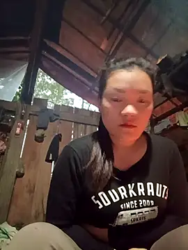 Snapshot of meomeo-00 chatting on 01-18-26, 11:41 meomeo-00 online show from 01-18-26, 11:41