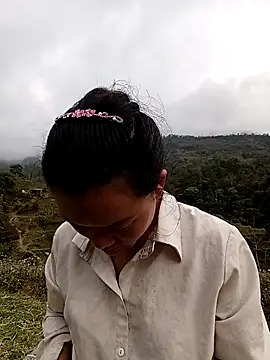 Snapshot of meomeo-00 chatting on 02-24-26, 02:09 meomeo-00 online show from 02-24-26, 02:09