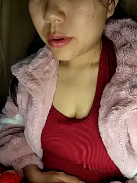 Xiu-L online show from 11-26-25, 03:24