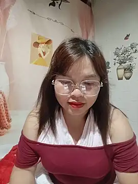 Snapshot of Cover-baa chatting on 06-17-26, 03:13 Cover-baa online show from 06-17-26, 03:13