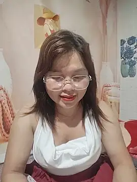 Snapshot of Cover-baa chatting on 06-19-26, 07:17 Cover-baa online show from 06-19-26, 07:17