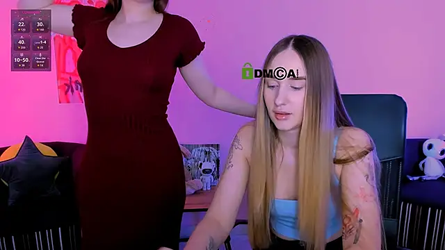 Snapshot of _kellykitten_ chatting on 12-15-25, 04:00 kellykitten online show from 12-15-25, 04:00