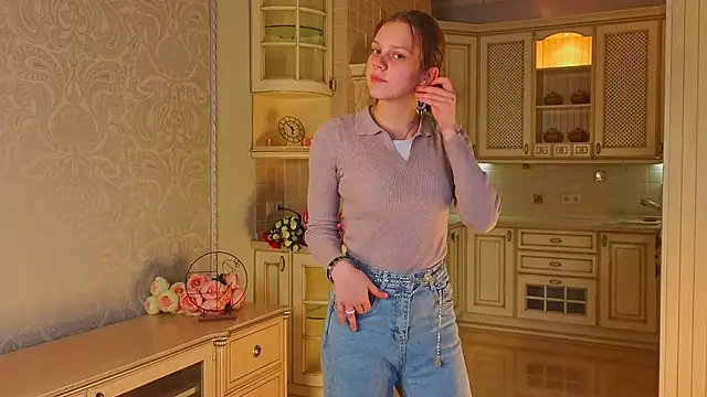 Snapshot of PeterSkaff chatting on 11-28-25, 12:30 PeterSkaff online show from 11-28-25, 12:30