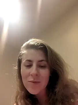 hotwetvix online show from 11-17-25, 03:07