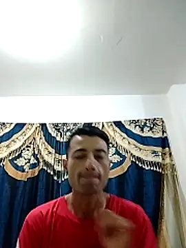 Snapshot of noah77_ chatting on 11-19-25, 03:06 noah77 online show from 11-19-25, 03:06