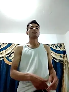 Snapshot of noah77_ chatting on 11-20-25, 01:11 noah77 online show from 11-20-25, 01:11