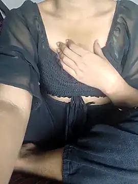 Snapshot of Babykurush chatting on 11-21-25, 05:44 Babykurush online show from 11-21-25, 05:44