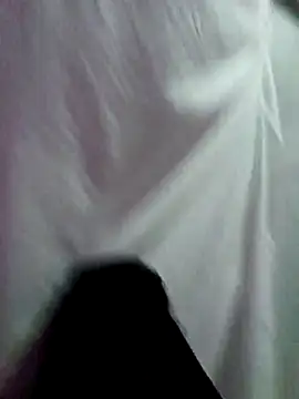 Snapshot of Chiplikk6009 chatting on 11-21-25, 08:24 Chiplikk6009 online show from 11-21-25, 08:24