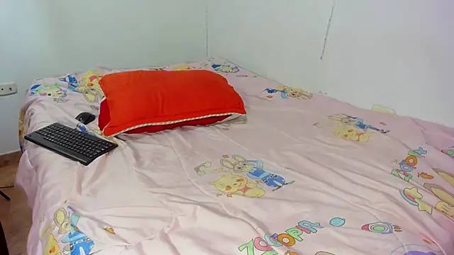 demonychloe online show from 04-10-26, 02:06