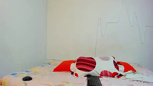 Snapshot of demonychloe chatting on 07-02-26, 11:22 demonychloe online show from 07-02-26, 11:22
