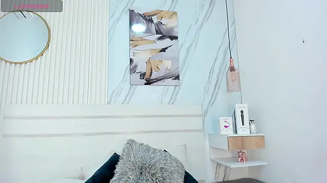 Snapshot of Afro_Luna chatting on 11-27-25, 11:56 Afro Luna online show from 11-27-25, 11:56