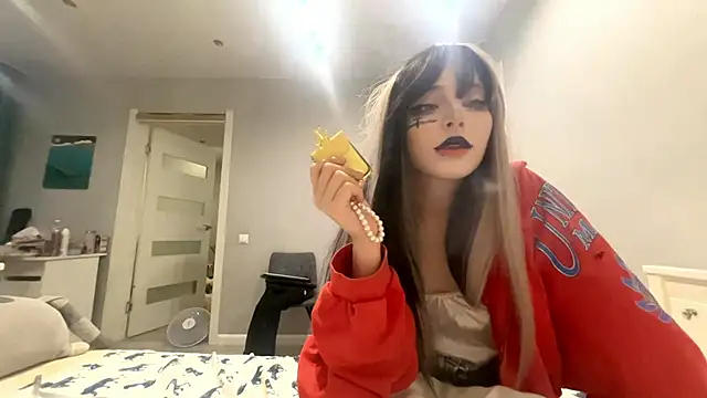 Snapshot of BlashInkMila chatting on 12-05-25, 05:42 BlashInkMila online show from 12-05-25, 05:42