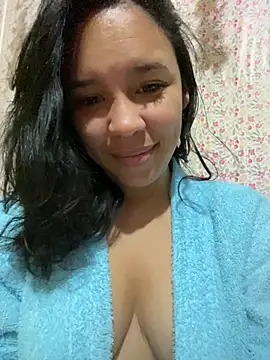 Snapshot of Esmerald_1111 chatting on 11-26-25, 11:11 Esmerald 1111 online show from 11-26-25, 11:11