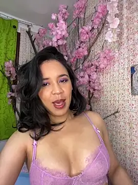 Esmerald 1111 online show from 04-09-26, 10:09