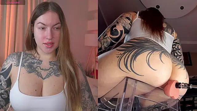 Snapshot of Tattitude_ chatting on 11-23-25, 10:04 Tattitude online show from 11-23-25, 10:04