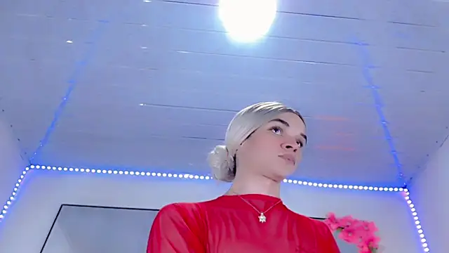 Snapshot of Karla_hot777 chatting on 03-09-26, 01:26 Karla hot777 online show from 03-09-26, 01:26