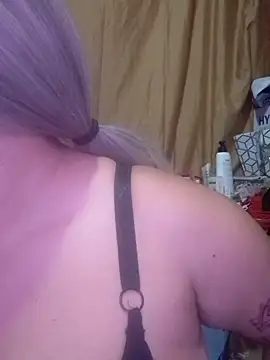 Snapshot of Fat_Dirty_Nasty chatting on 11-21-25, 02:43 Fat Dirty Nasty online show from 11-21-25, 02:43