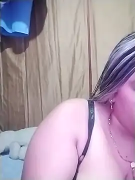 Snapshot of Fat_Dirty_Nasty chatting on 12-04-25, 02:43 Fat Dirty Nasty online show from 12-04-25, 02:43