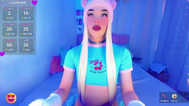 Shiaki 04 online show from 11-26-25, 05:47