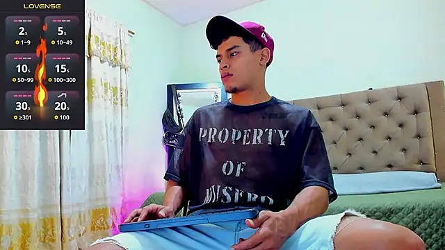 Snapshot of blorelopez chatting on 01-08-26, 07:16 blorelopez online show from 01-08-26, 07:16