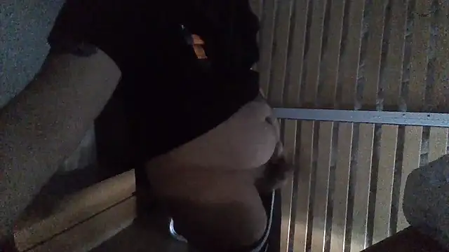 Snapshot of Locotre22 chatting on 02-23-26, 11:29 Locotre22 online show from 02-23-26, 11:29