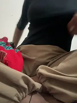 Snapshot of kabitaKumari1 chatting on 12-16-25, 06:57 kabitaKumari1 online show from 12-16-25, 06:57