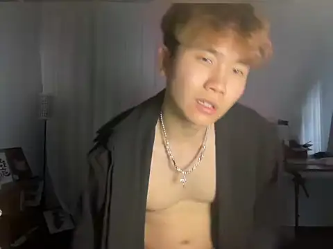 Snapshot of Juhone chatting on 11-25-25, 06:35 Juhone online show from 11-25-25, 06:35