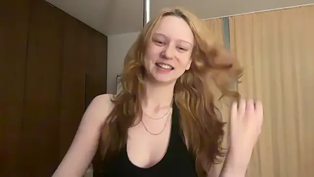 evelynnmaeee online show from 04-29-26, 11:44