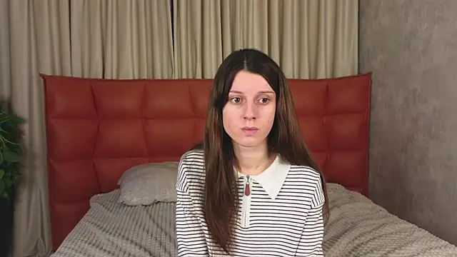 Snapshot of VelvetNyxen chatting on 11-29-25, 03:04 VelvetNyxen online show from 11-29-25, 03:04