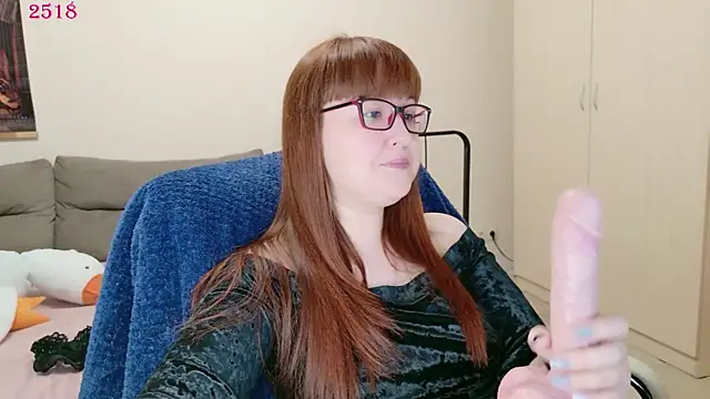 Foxy-lady online show from 04-20-26, 12:41