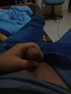 ouchenshadow2975 online show from 11-24-25, 08:41