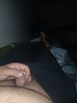 ouchenshadow2975 online show from 11-30-25, 12:47