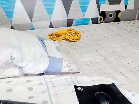 Snapshot of Savannah_Cock chatting on 12-05-25, 04:54 Savannah Cock online show from 12-05-25, 04:54