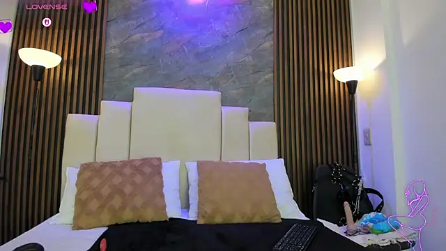 catiusca reyes 03 online show from 03-09-26, 12:09