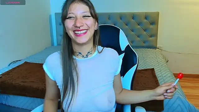 Snapshot of Lenna__black chatting on 12-14-25, 09:52 Lenna black online show from 12-14-25, 09:52