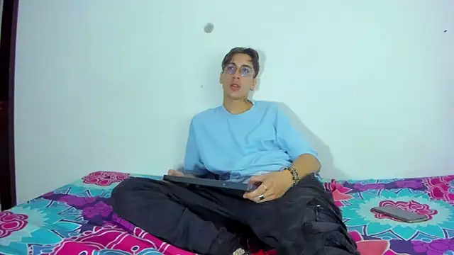 Snapshot of Dio__morningstar chatting on 11-27-25, 12:07 Dio morningstar online show from 11-27-25, 12:07