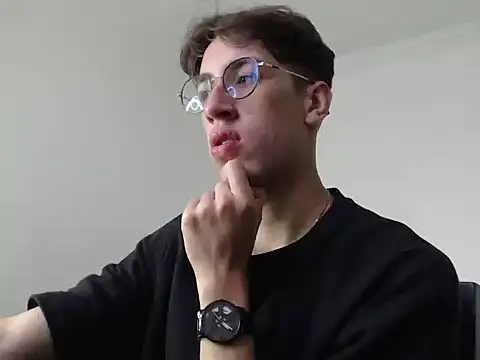 Snapshot of Dio__morningstar chatting on 11-28-25, 12:41 Dio morningstar online show from 11-28-25, 12:41